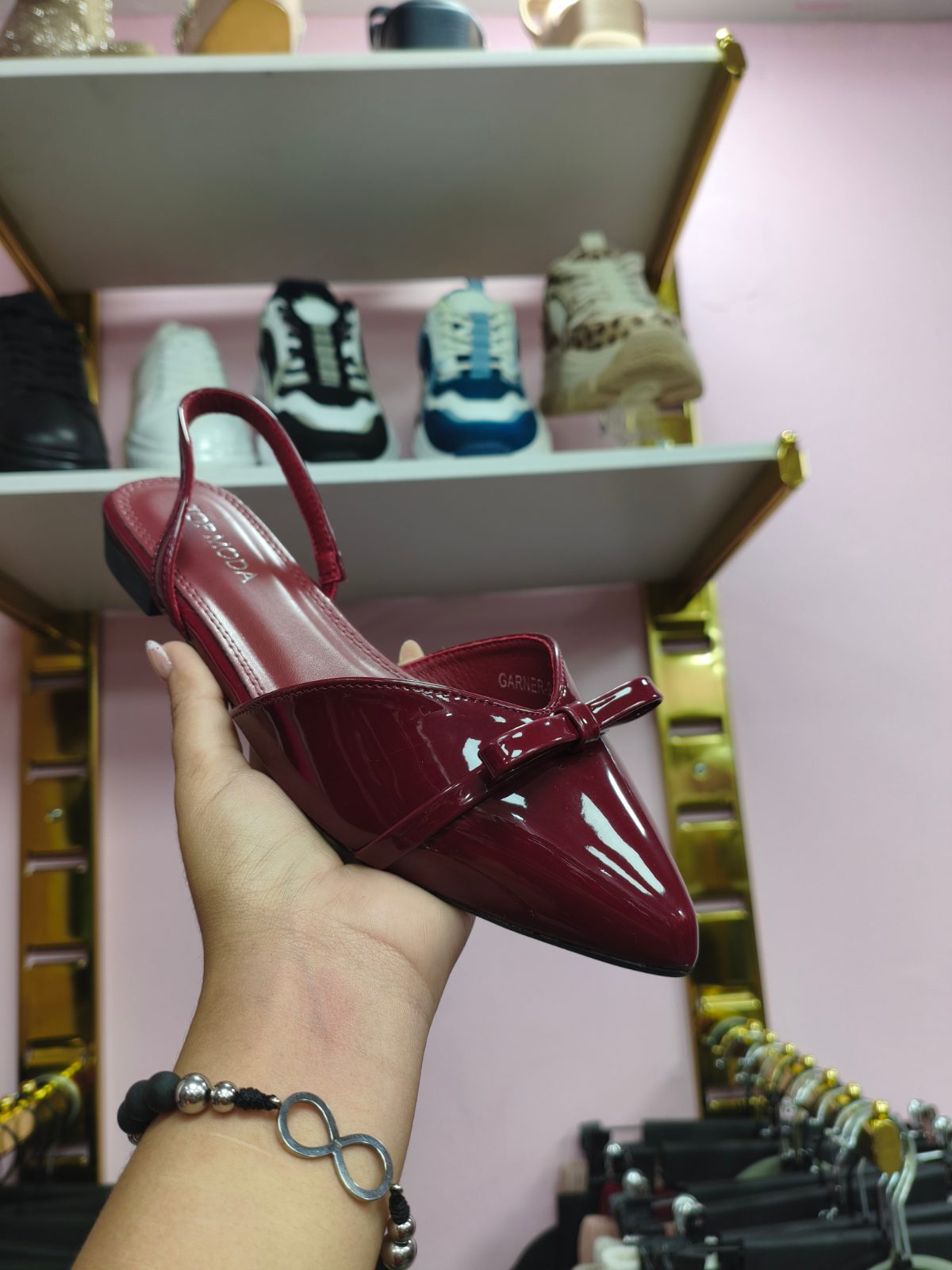 Stiletto Bajito Vinotinto